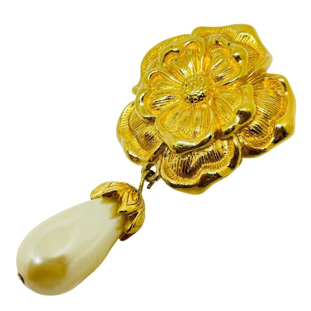 AVON signed vintage gold tone pearl flower designer pendant enhancer - Picture 4 of 5